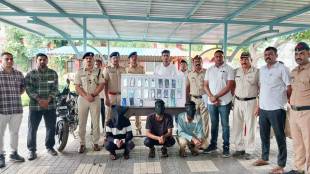 Malegaon Police Arrest Mobile Theft Gang | Chhawani Police Station Malegaon Operation | Stolen Mobile Recovery Malegaon Nashik | Nashik Rural Police Crime Branch Action