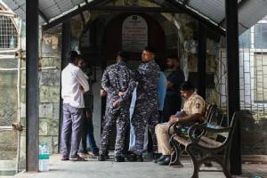 Mumbai Navy Sailor Family Case crime scene | Navy Sailor Kills Family investigation details | मुंबईत नौदल जवानाकडून कुटुंबाची हत्या प्रकरण | नौदल जवान कौटुंबिक हत्या पोलीस तपास