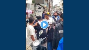 satara-moti-chowk-parking-dispute-fight-sweet-merchant-beaten
