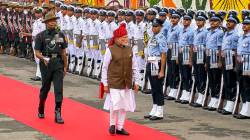 लाल किल्ल्यावरून ‘वैचारिक नक्षलवाद्यां’ना पंतप्रधान मोदींचा इशारा; म्हणाले, “सशस्त्र नक्षलवादी संपले तरी…”
