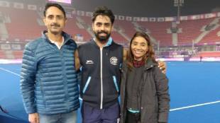 yashdeep siwach with mother pritam & father kuldeep