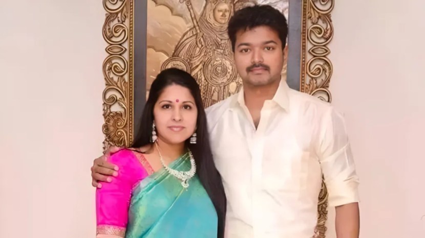 thalapathy Vijay married Sangeetha because of parents it wasnt a love marriage(1)