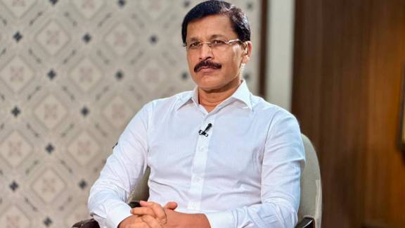 Tukaram Mundhe FDA Action Bombay High Court Stay Order | FDA Commissioner Tukaram Mundhe crackdown stayed by High Court