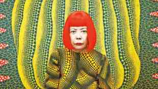 Yayoi Kusama Japanese artist biography | Yayoi Kusama passed away news Marathi