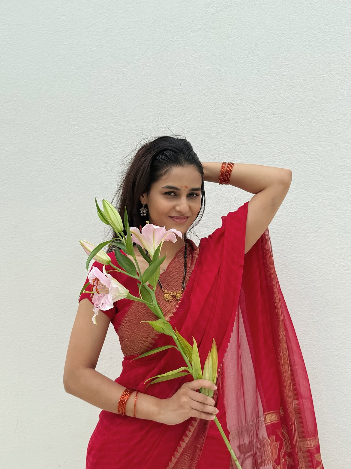 Vaishnavi Mahadik saree look photos