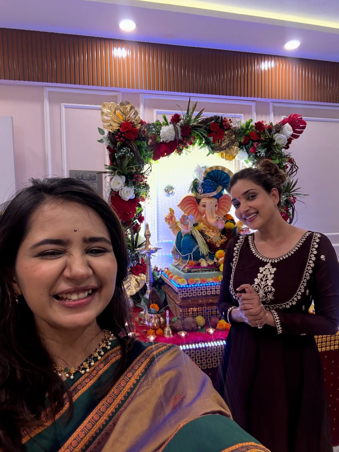 Gauri Kulkarni visits Rupali Bhosle home Ganesh