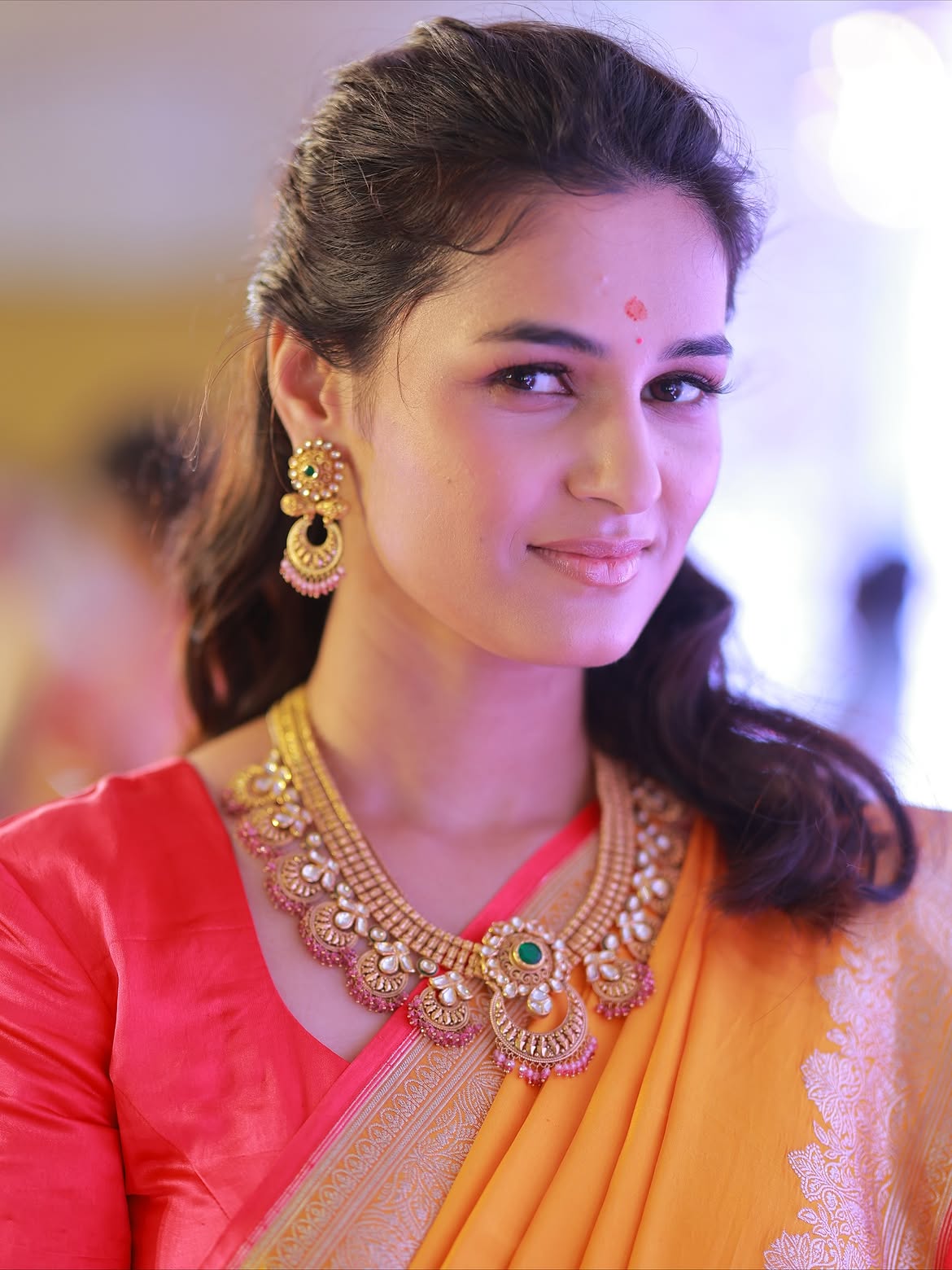 Vaishnavi Mahadik saree look photos