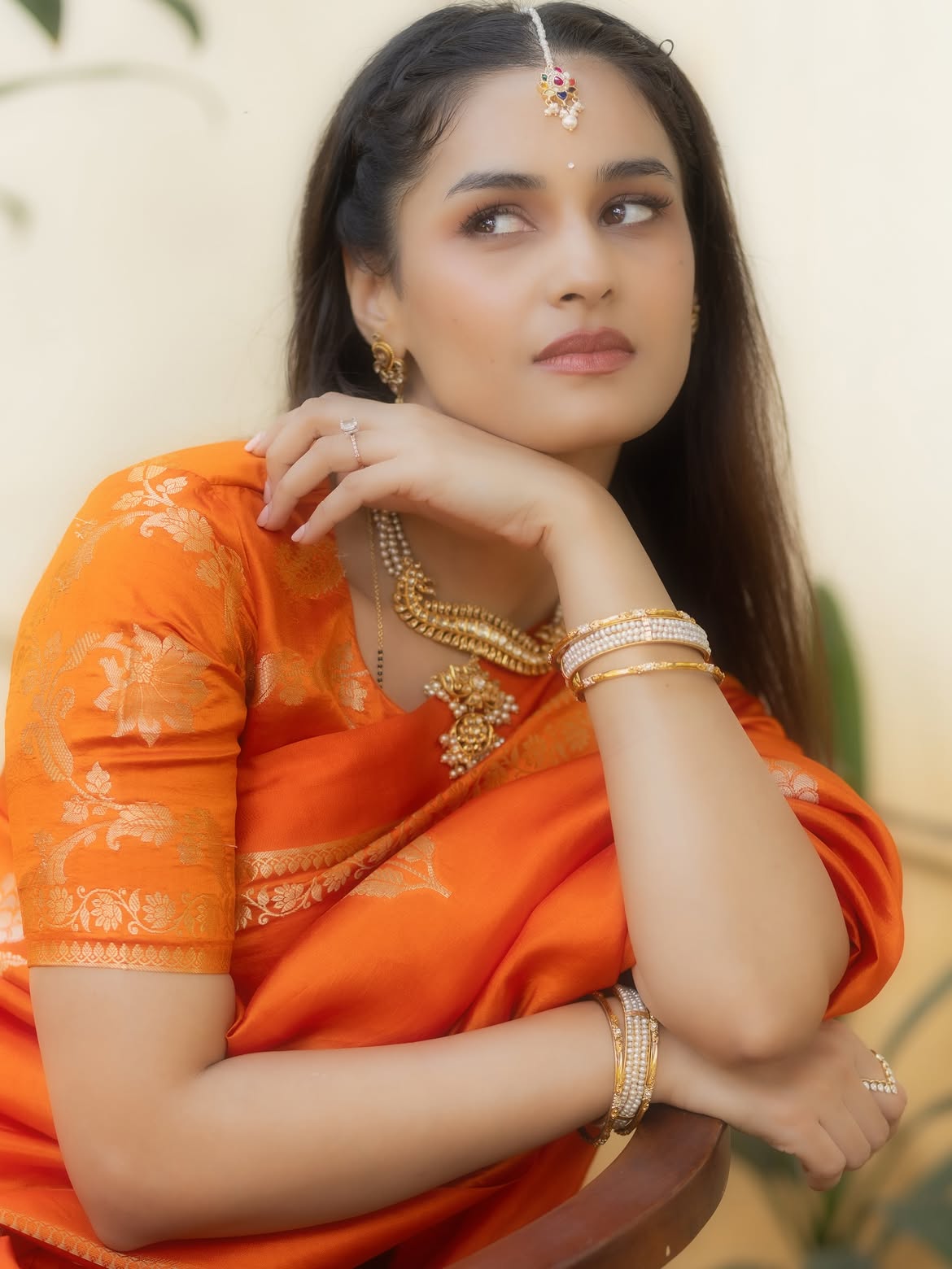 Vaishnavi Mahadik saree look photos