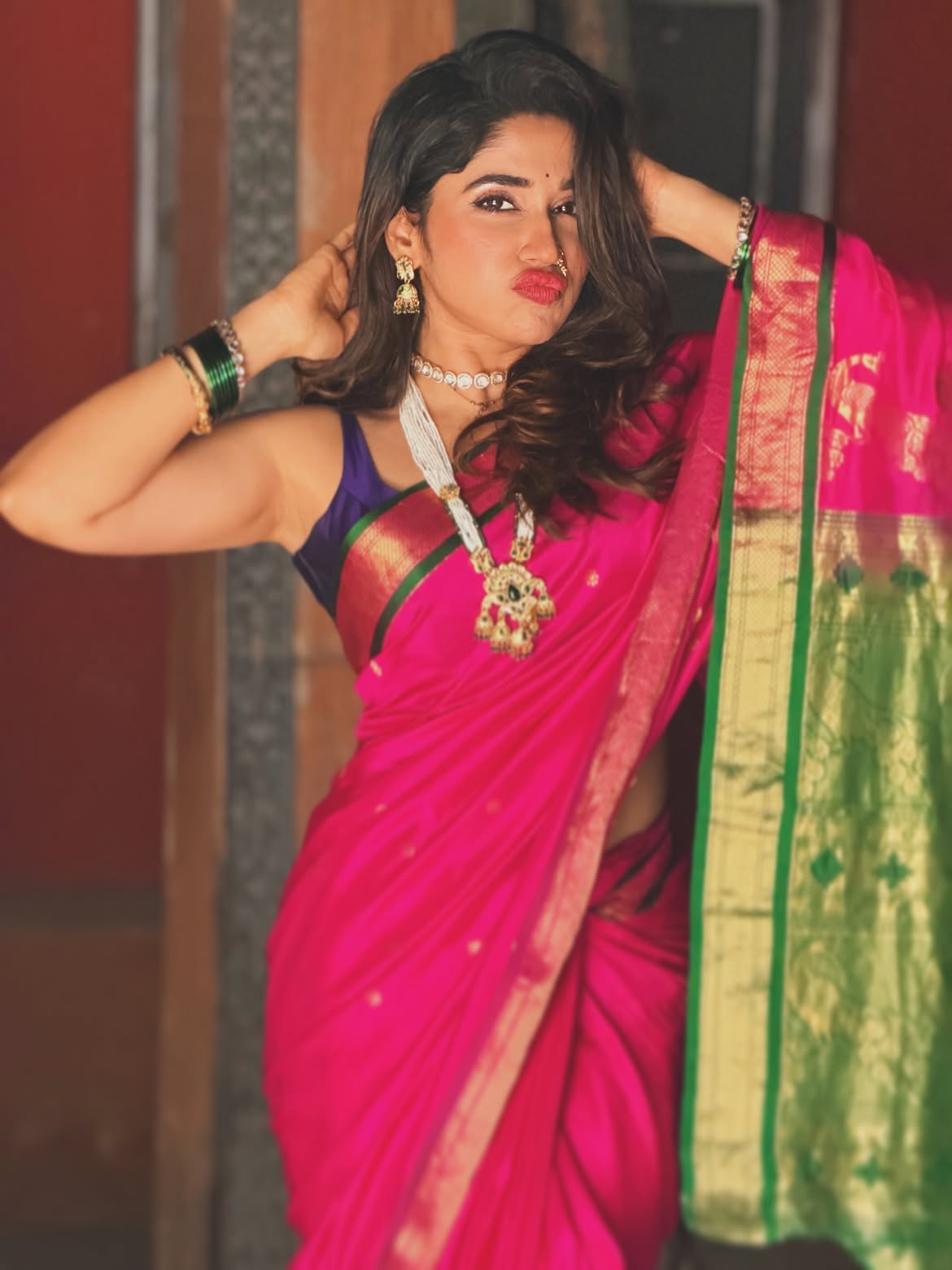 purniema dey saree look