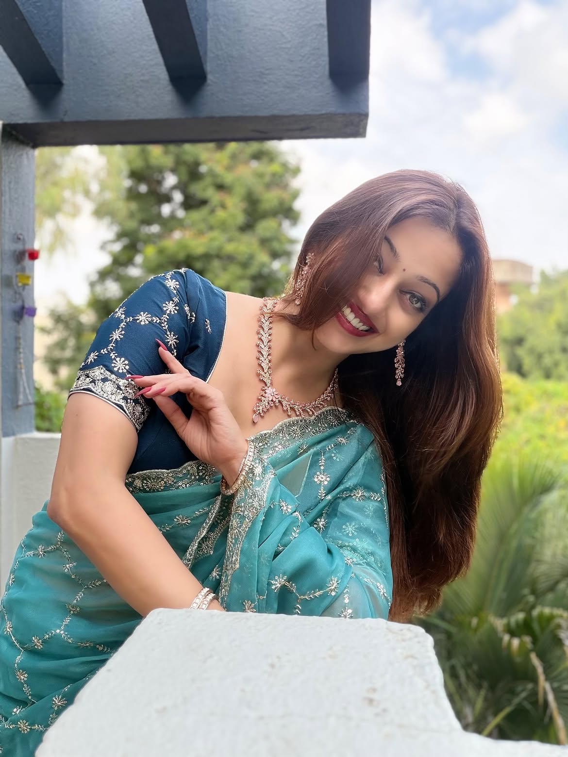 Manasi Naik saree look