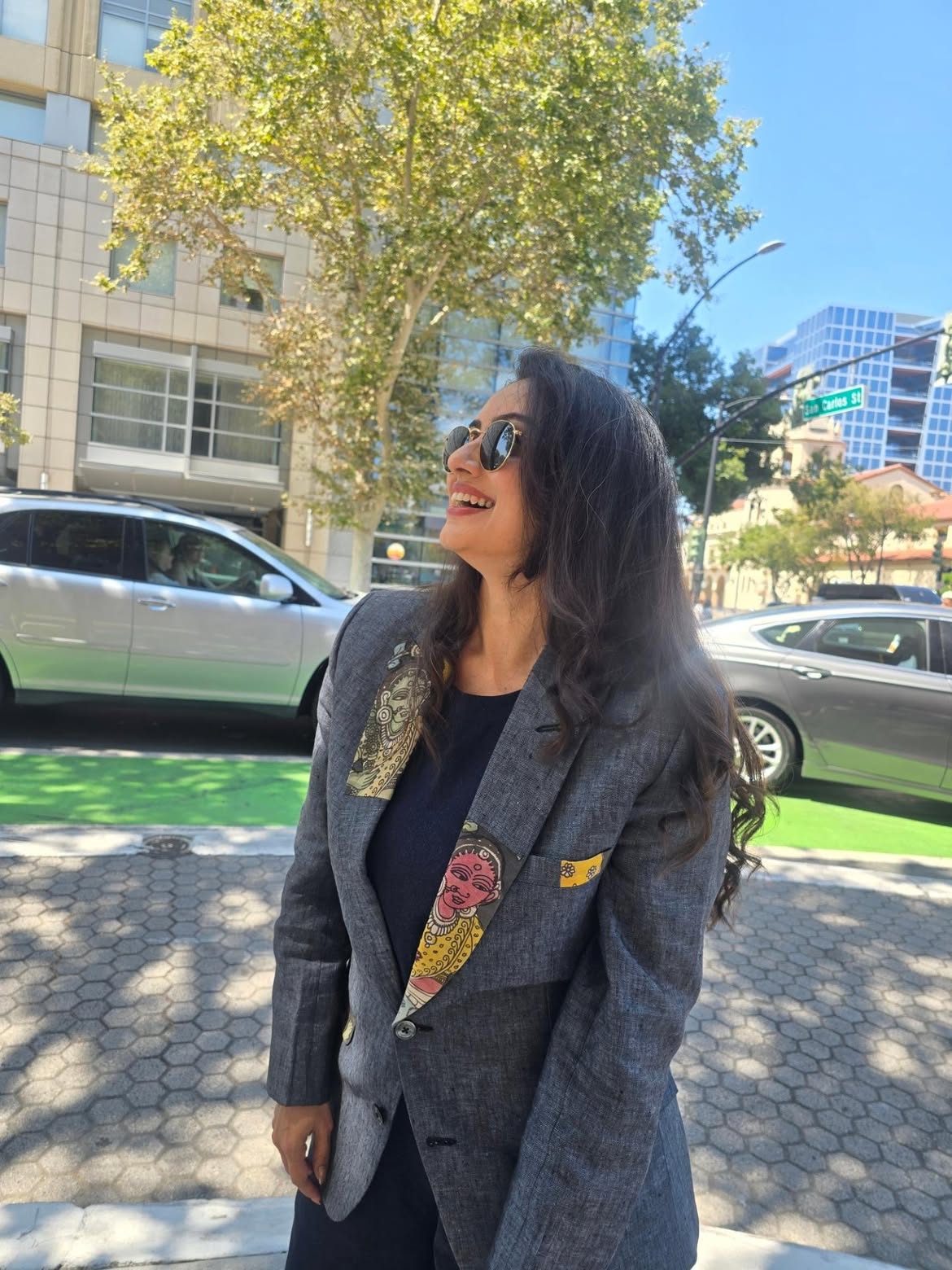 shruti marathe black coat photos