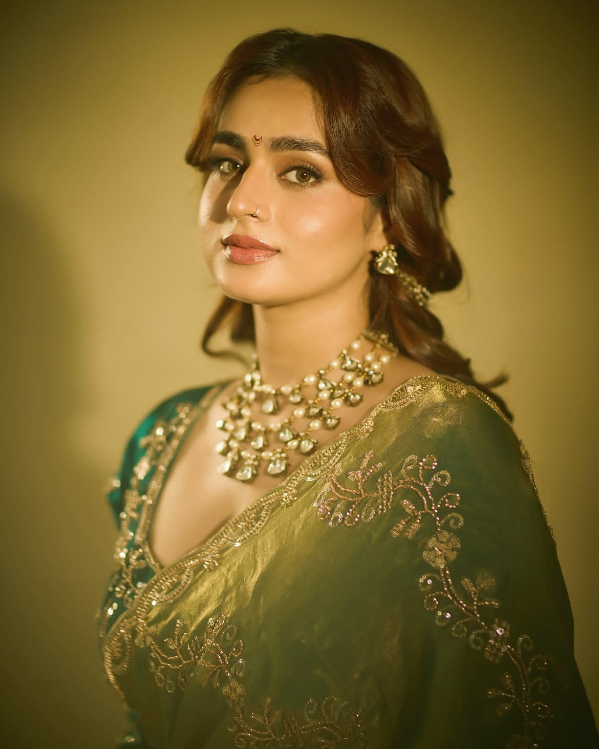 Ayesha Khan traditional saree look