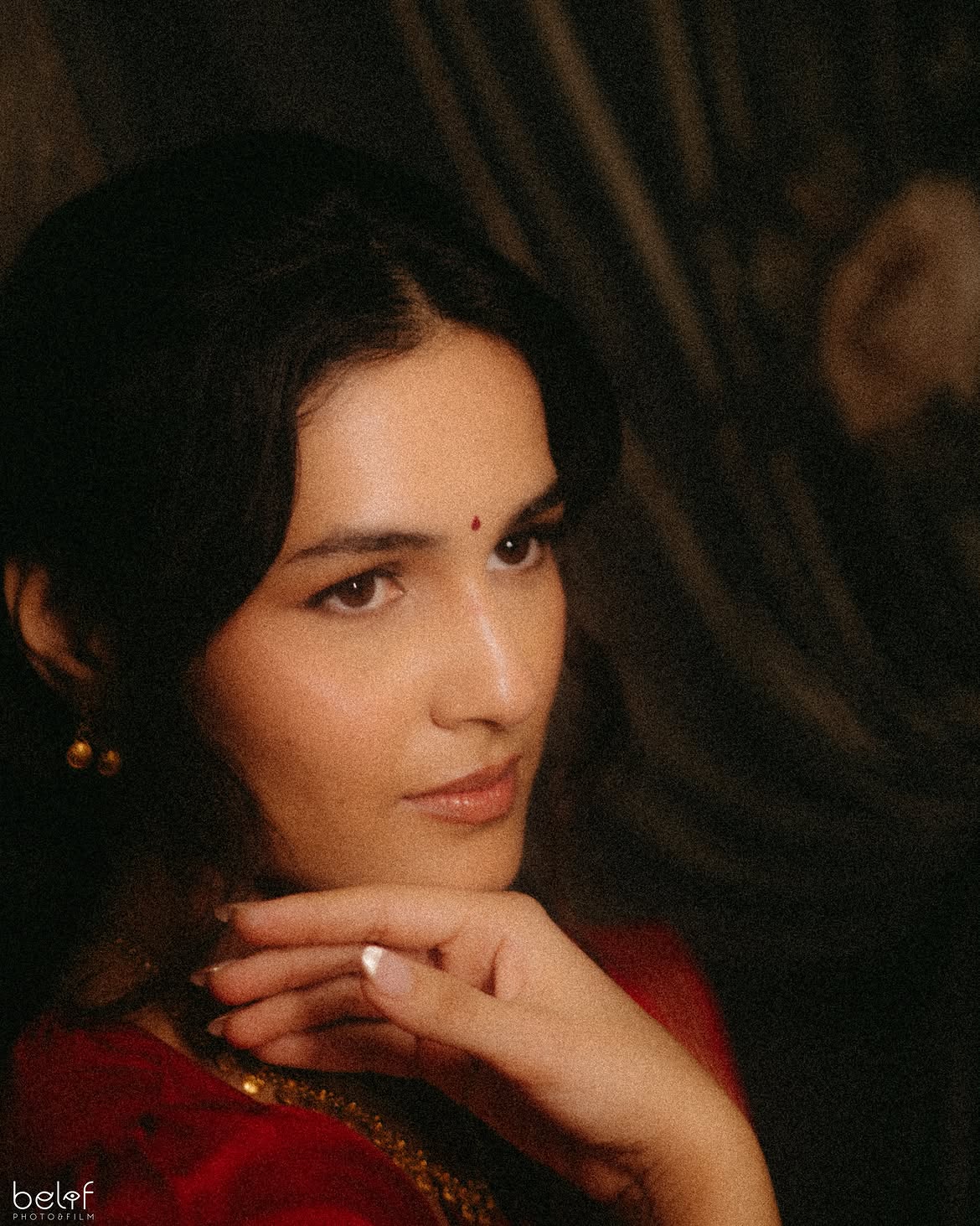 Vaishnavi Mahadik red patola saree