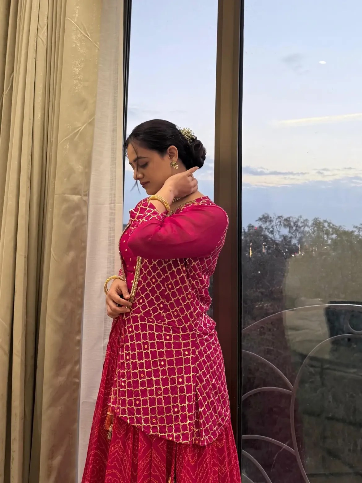 Spruha Joshi pink sharara outfit