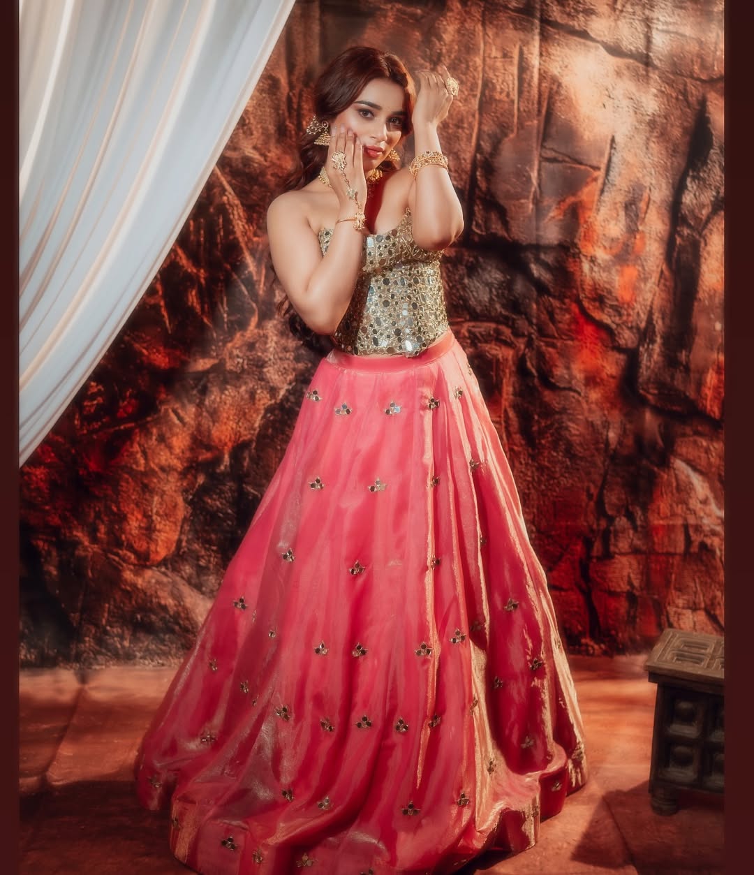 Tanvi Kolte turns Radha in pink lehenga