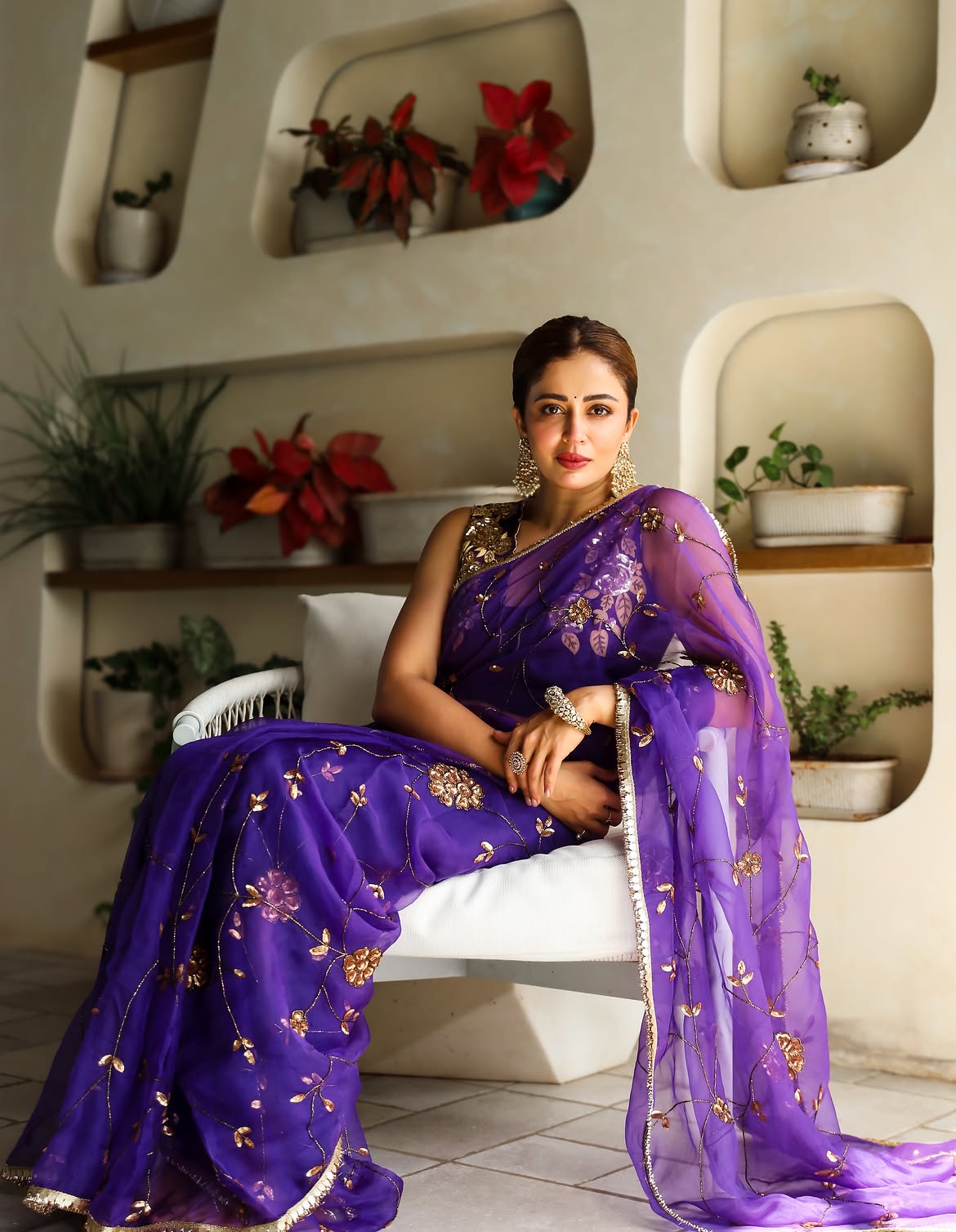 Neha Pendse pink saree photos