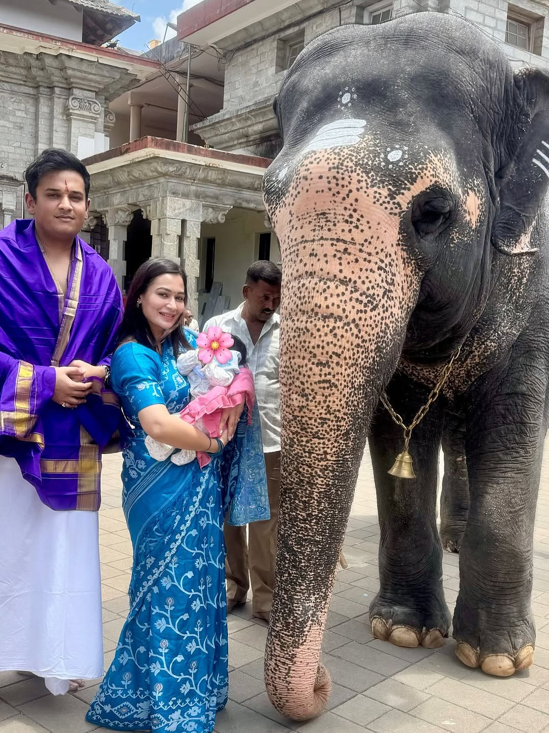 Vishwaraj Mahadik Sringeri temple visit
