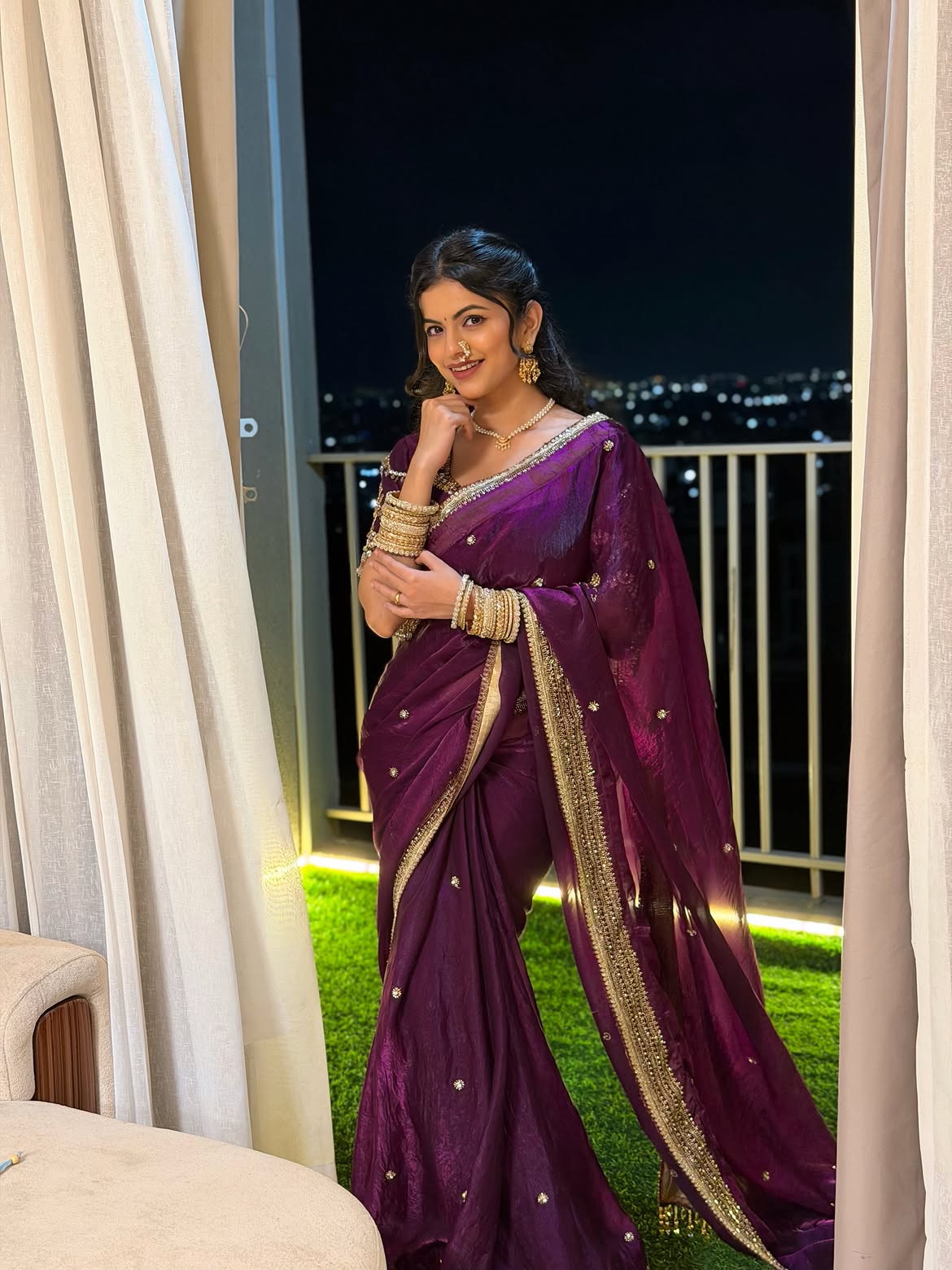 Anushri Mane purple saree look