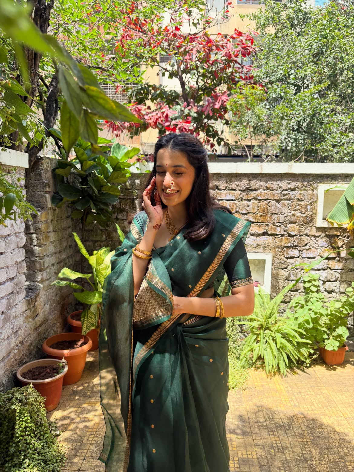 Shreya Daflapurkar saree look