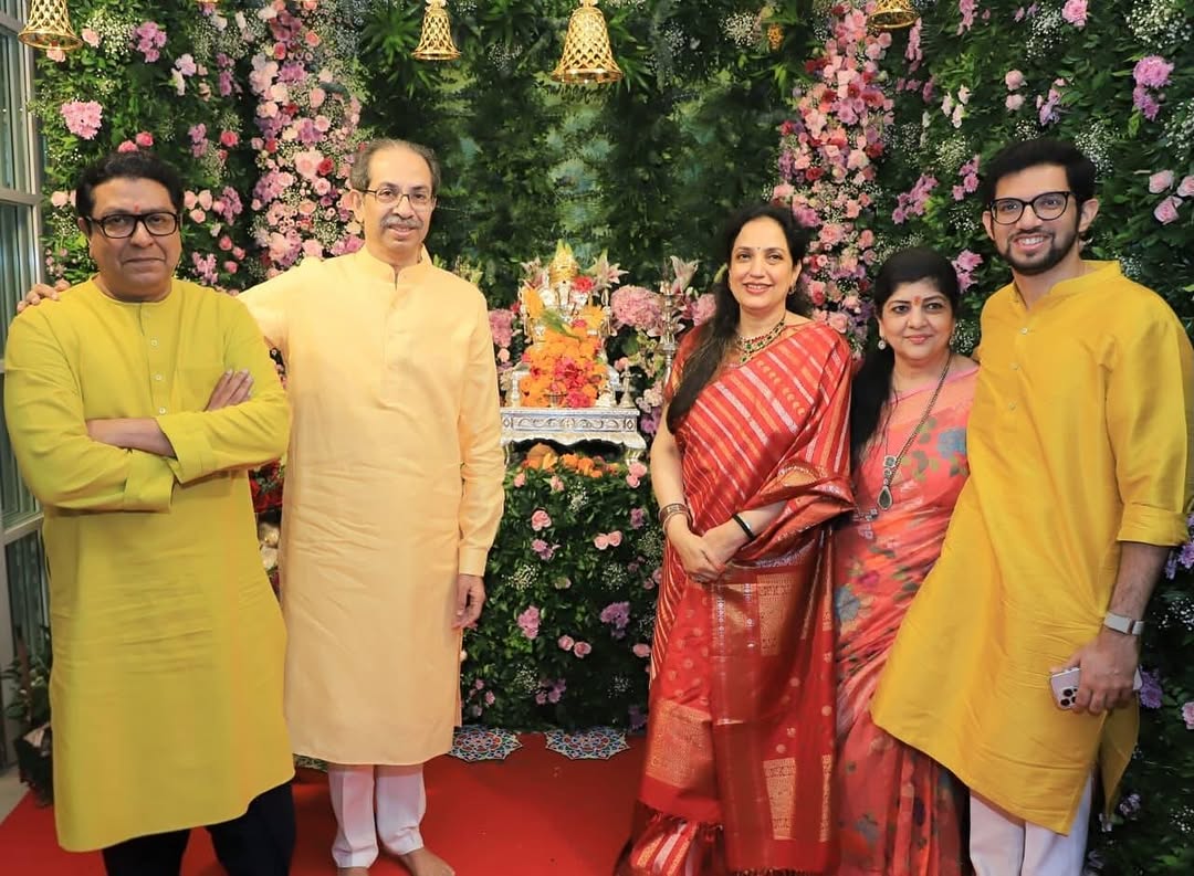 Maharashtra political leaders Ganpati celebration