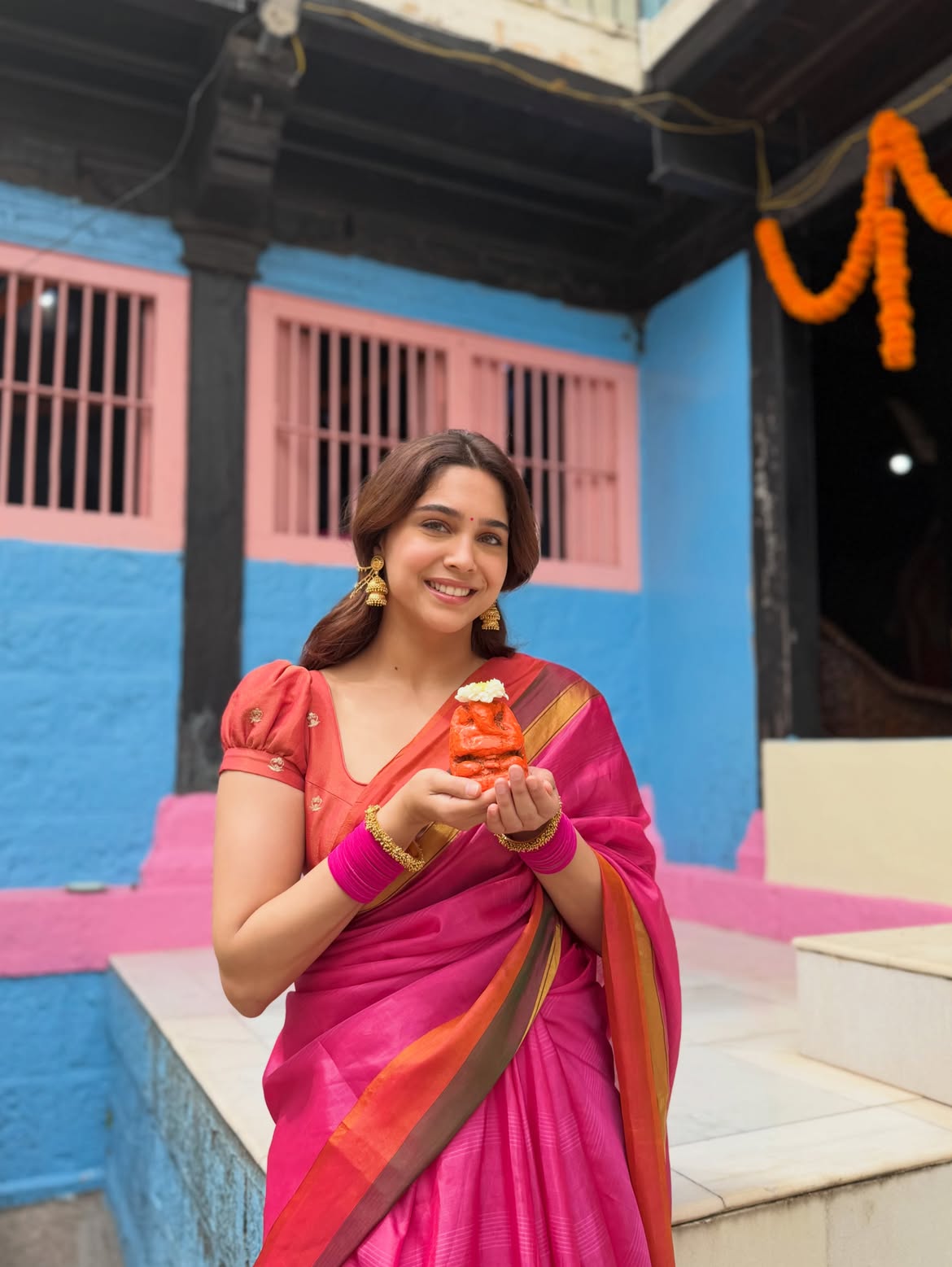 Sharvari Wagh Ganesh Chaturthi saree look