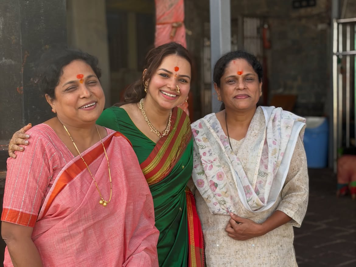 Titeekshaa Tawde Renuka Mata darshan