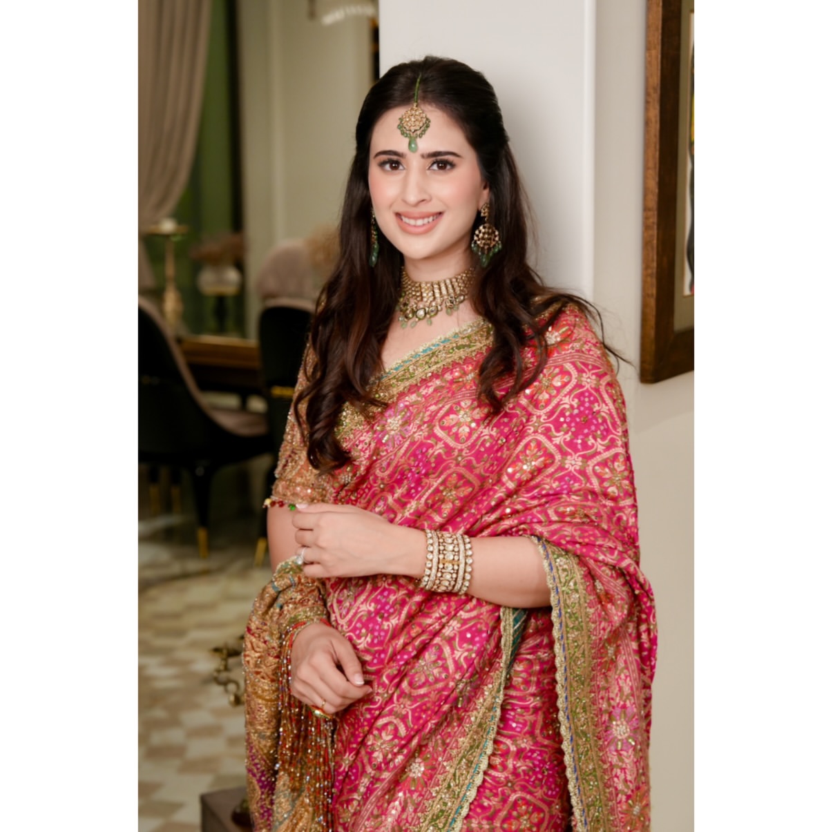  Saaniya Chandhok bandhani saree look