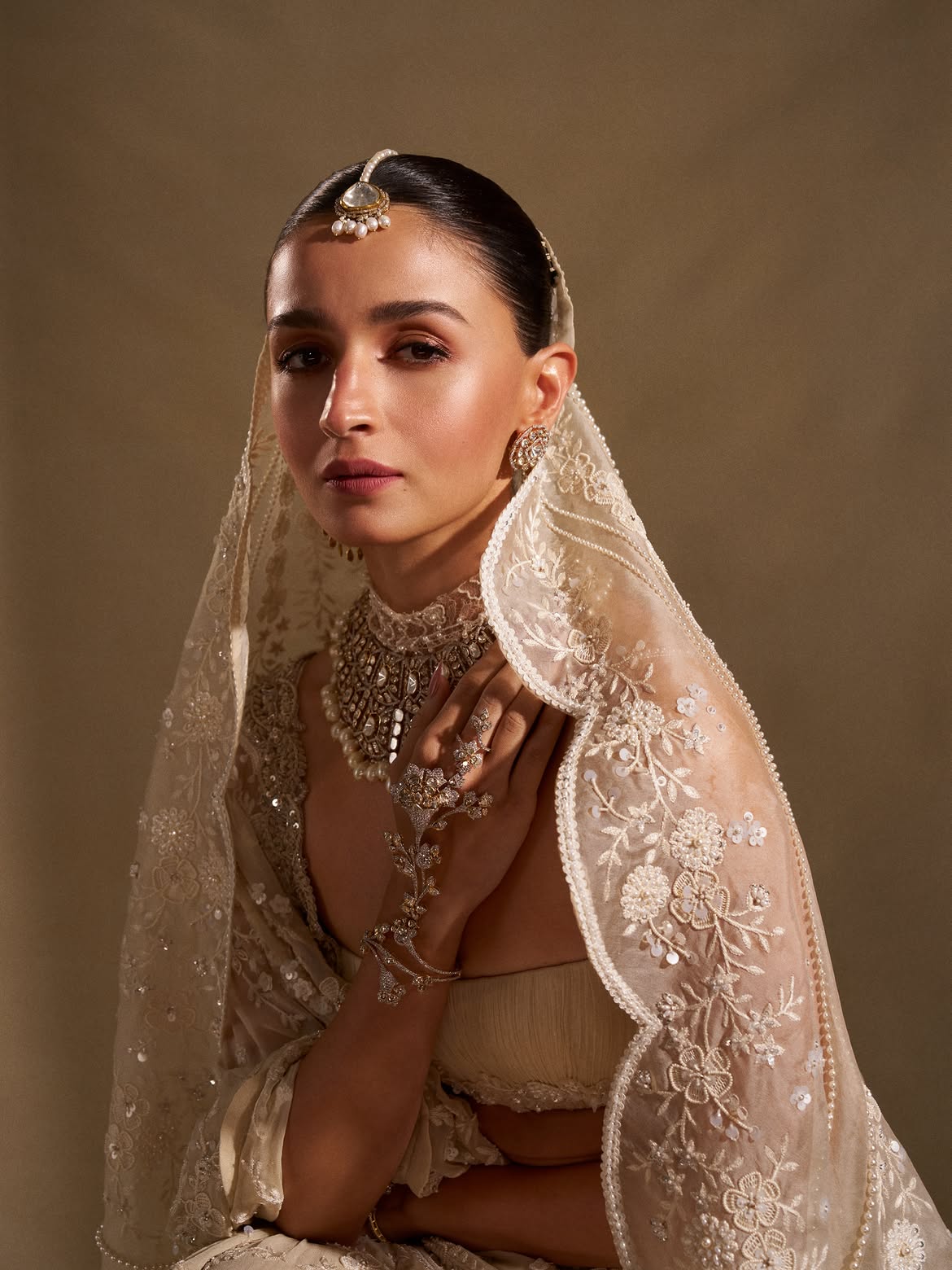 Alia Bhatt Vicky Kaushal latest photos