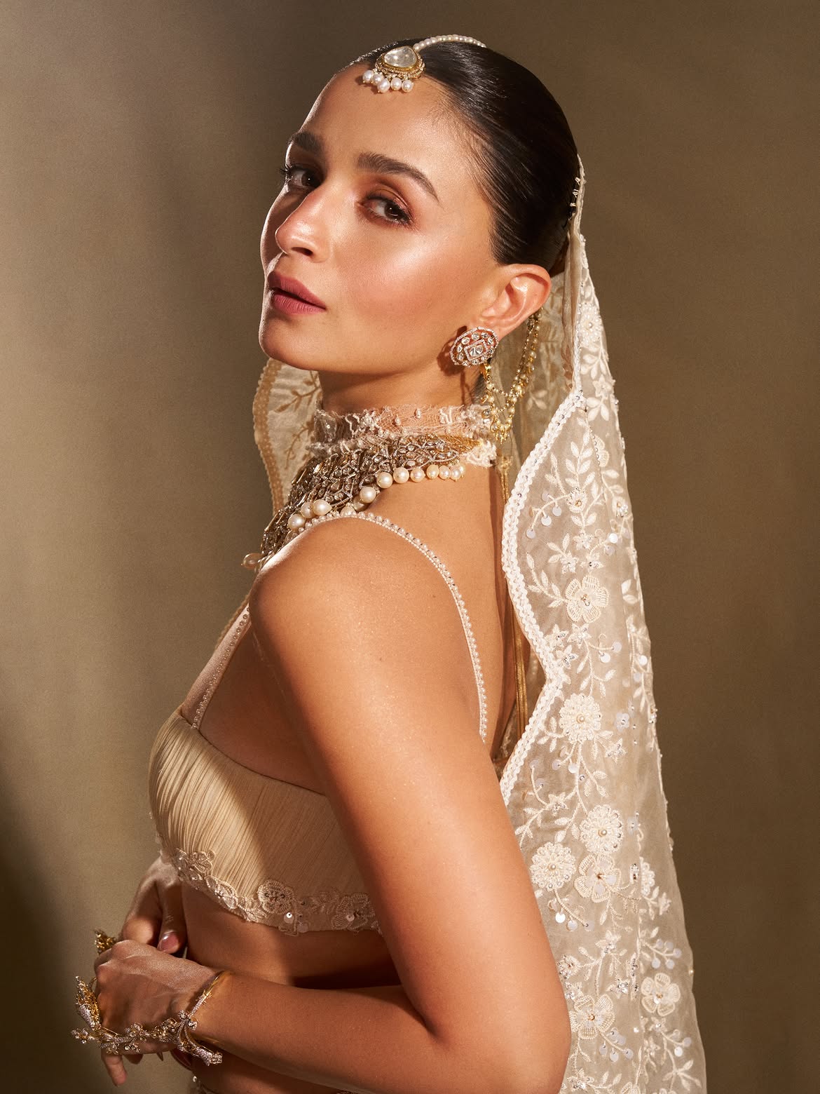 Alia Bhatt Vicky Kaushal latest photos
