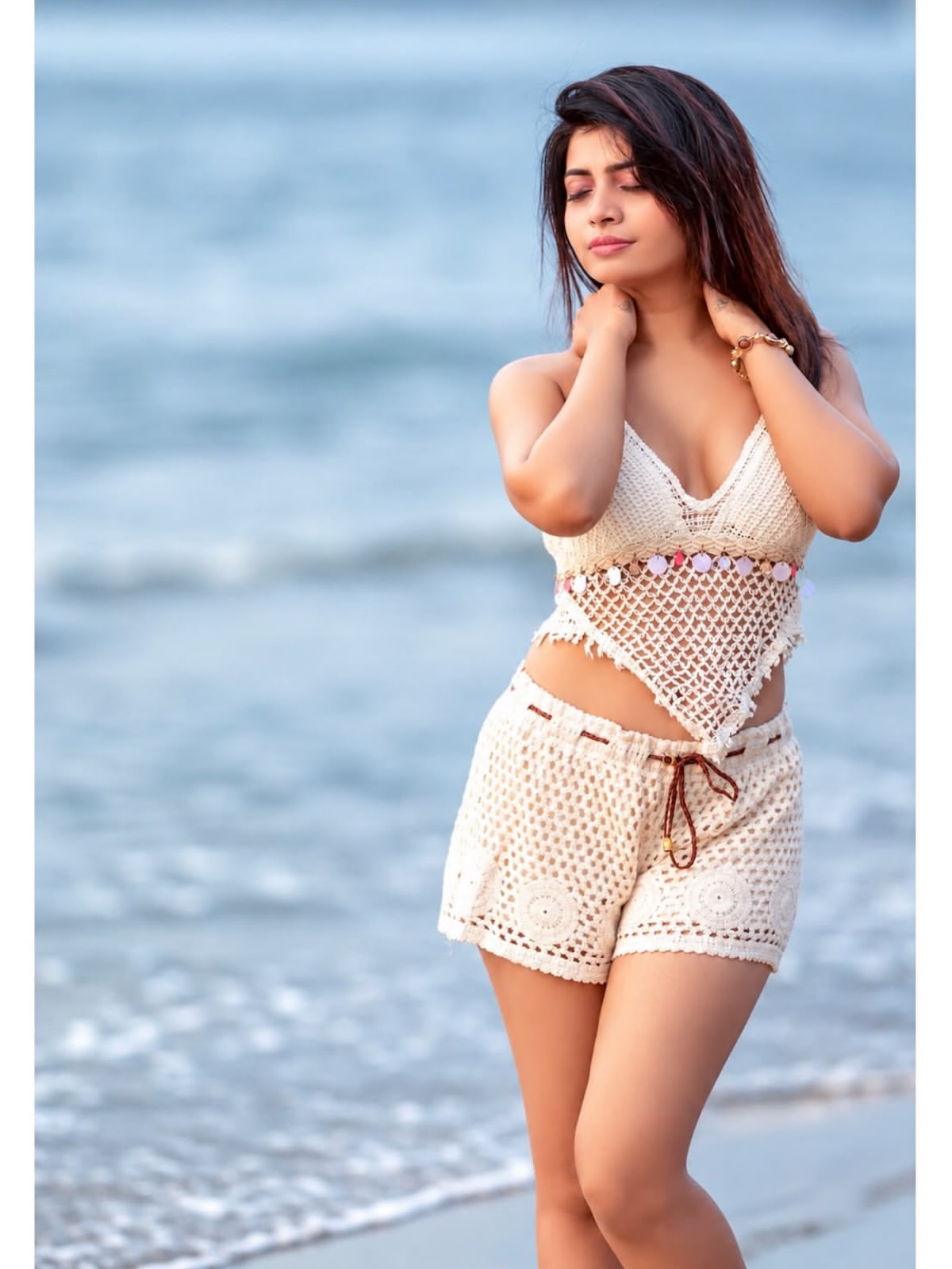 Ruchira Jadhav beach look photos