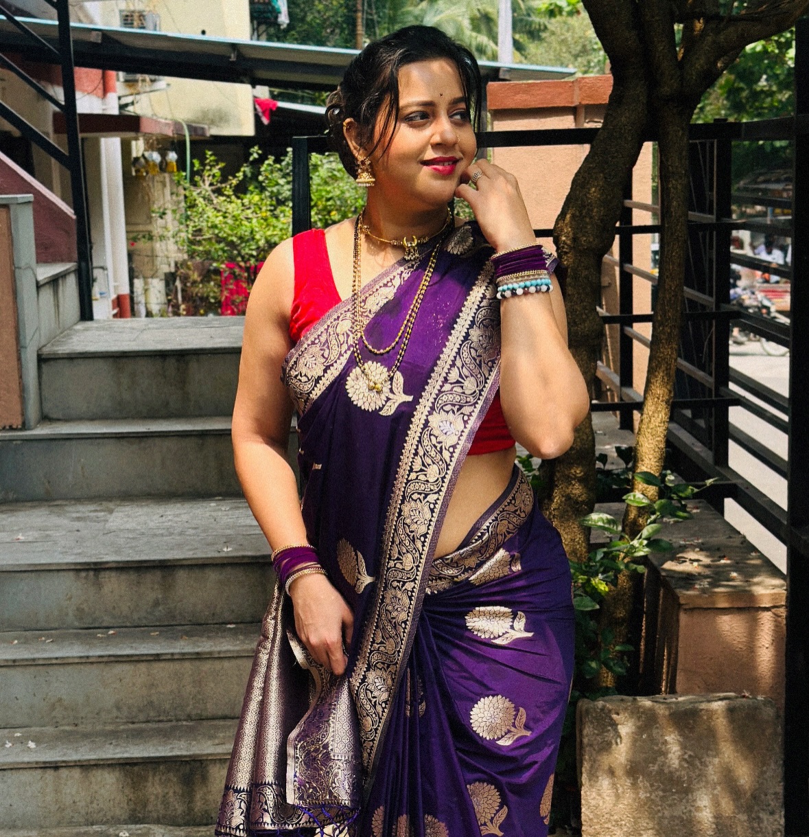 Amrutaa Bane Purple Saree Look