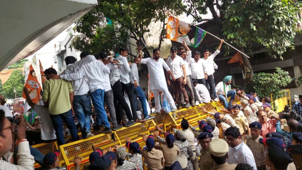 Maharashtra News Live Updates in Marathi | Today’s Top Marathi News Live Maharashtra News Live Updates in Marathi | Today’s Top Marathi News Live