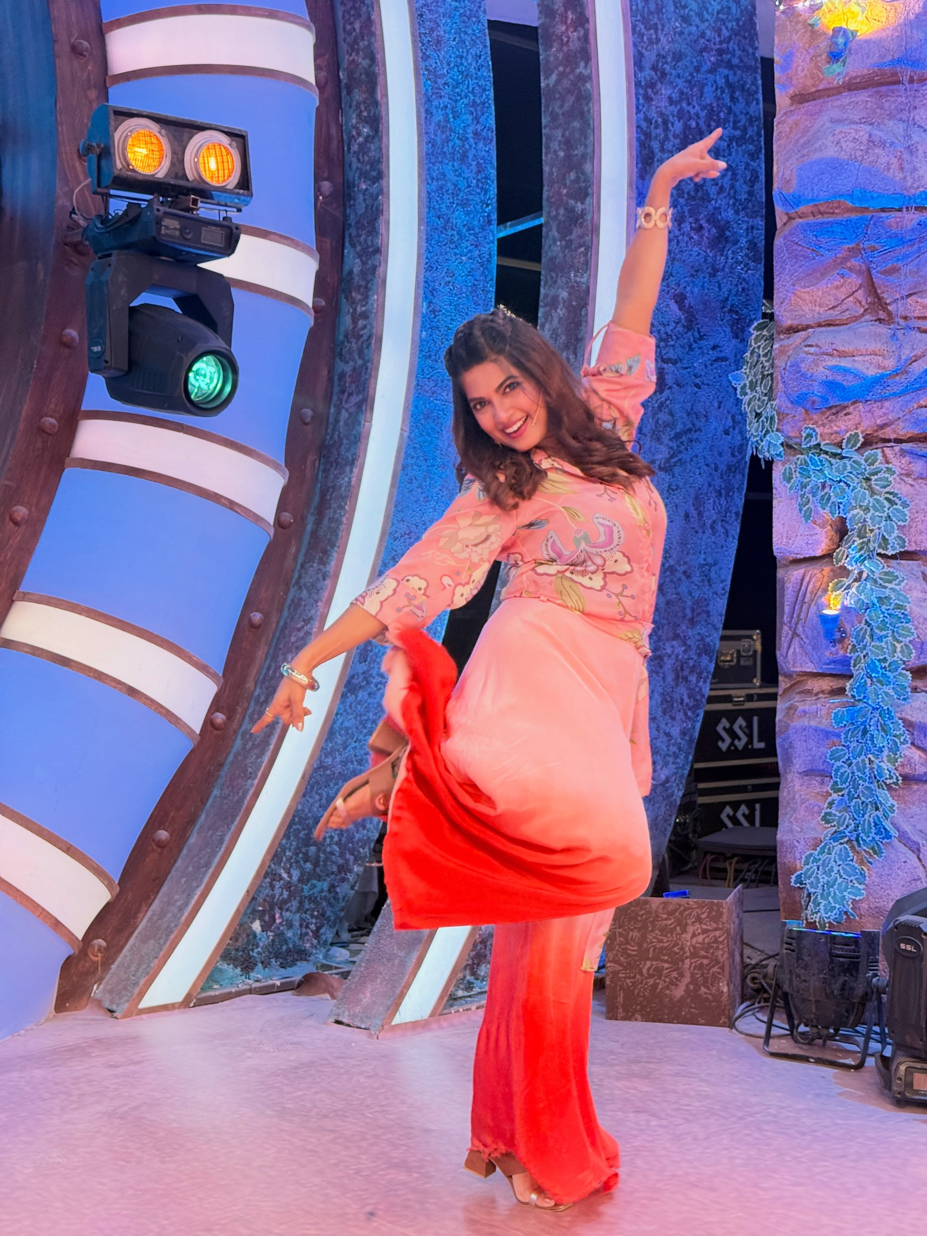 Dhanashri Kadgaonkar At Aata Hou De Dhingana Show