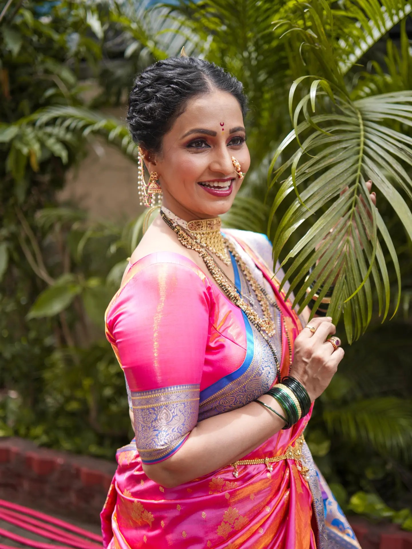 Dipti Ketkar Pink Nauvari Saree Look