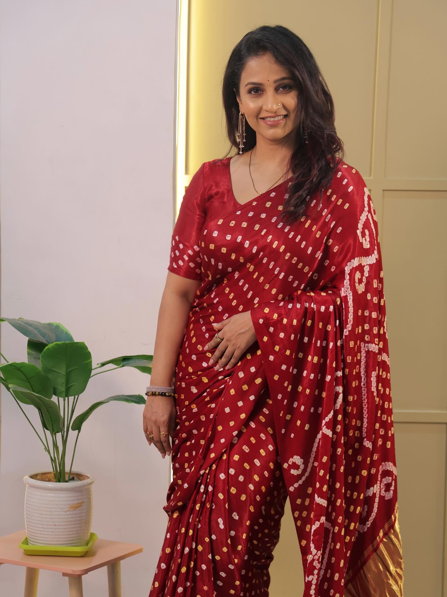 Dipti Ketkar Pink Nauvari Saree Look