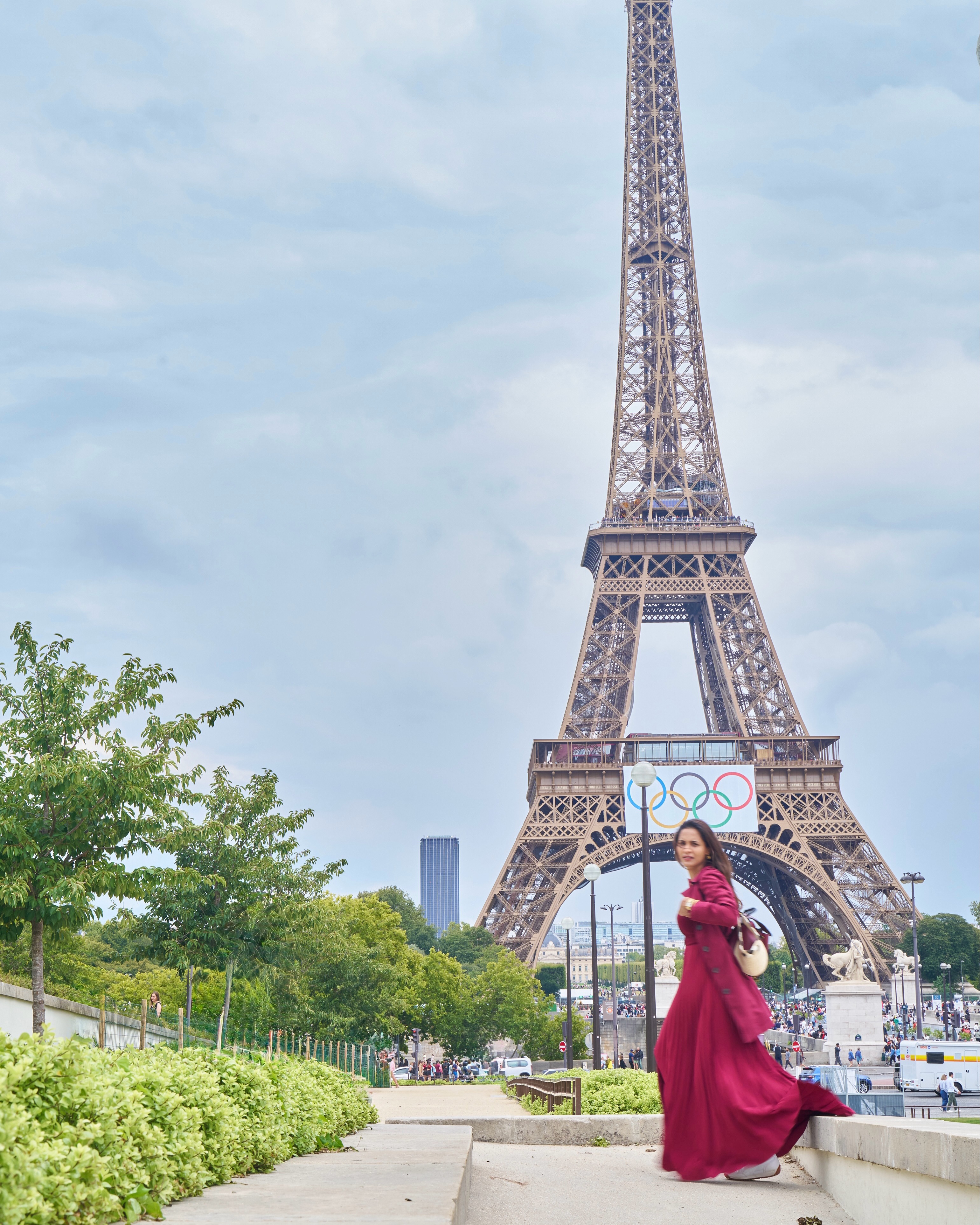 Disha Pardeshi At Eiffel Tower Paris