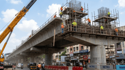 मुंबई : मेट्रो ९ मार्गिकेतील अपघातप्रकरणी अखेर गुन्हा दाखल