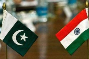Indian Navy Pakistan Warship Collision in Arabian Sea | India Pakistan Arabian Sea News warship accident MEA summons | अरबी समुद्रात भारतीय आणि पाकिस्तानी युद्धनौकेची धडक | पाकिस्तान युद्धनौका धडक भारत परराष्ट्र मंत्रालय बातमी