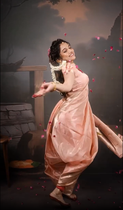Jahnavi Killekar Pink Nauvari Saree Look