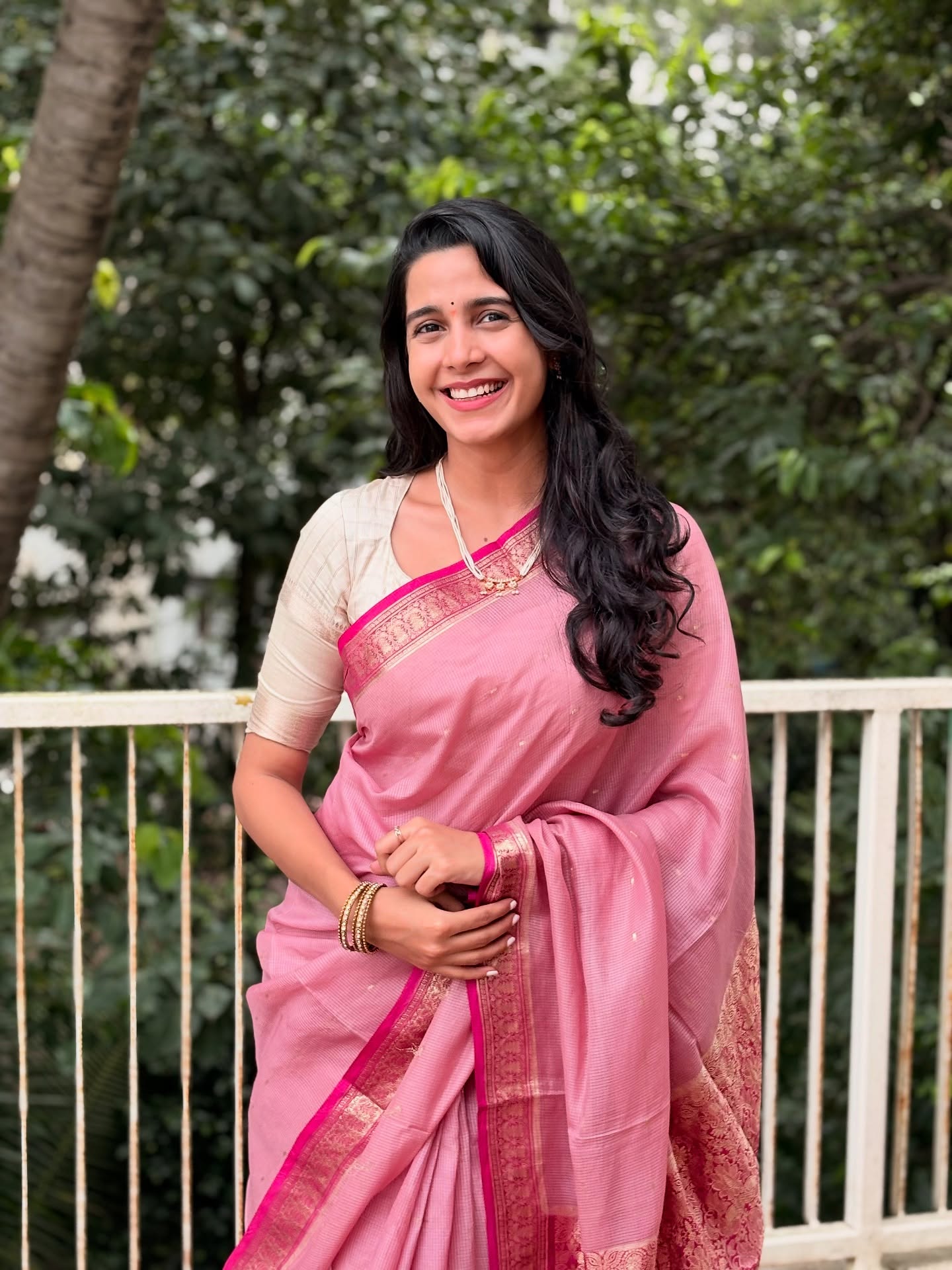 Jui Bhagwat Pink Saree Look