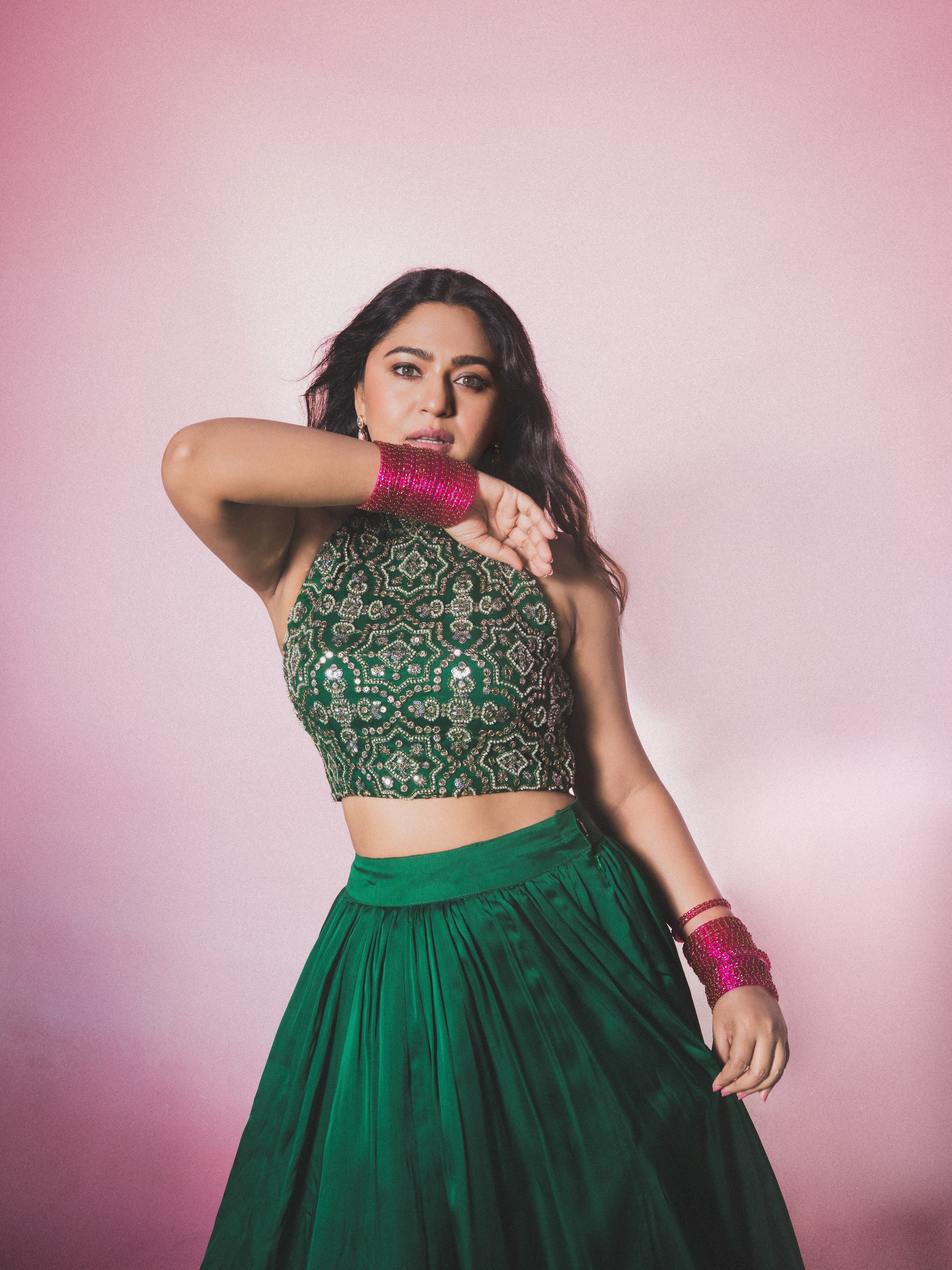 Mrunmayee Deshpande Rao Purple Saree Look