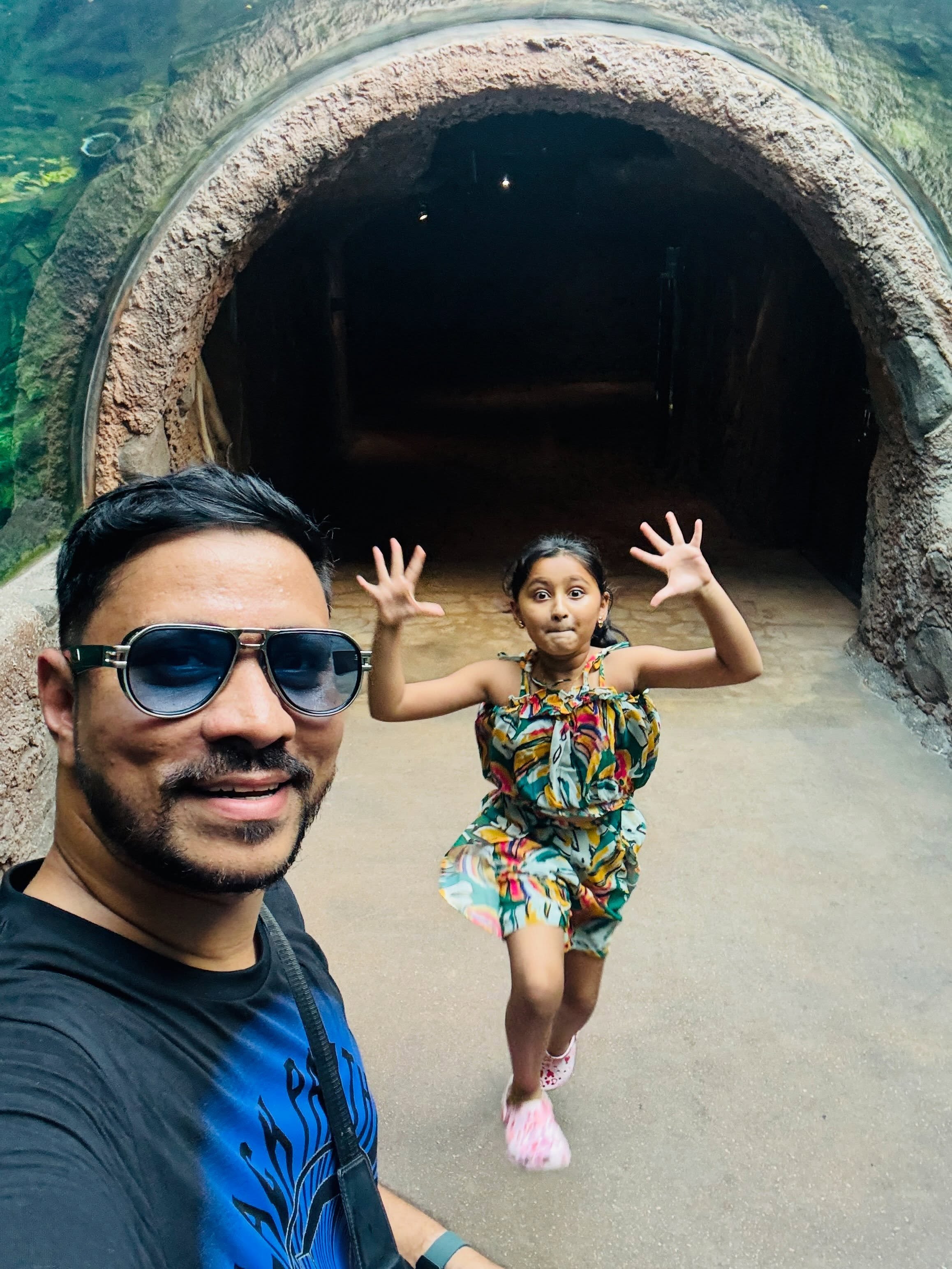 Myra Vaikul At Singapore Zoo With Family
