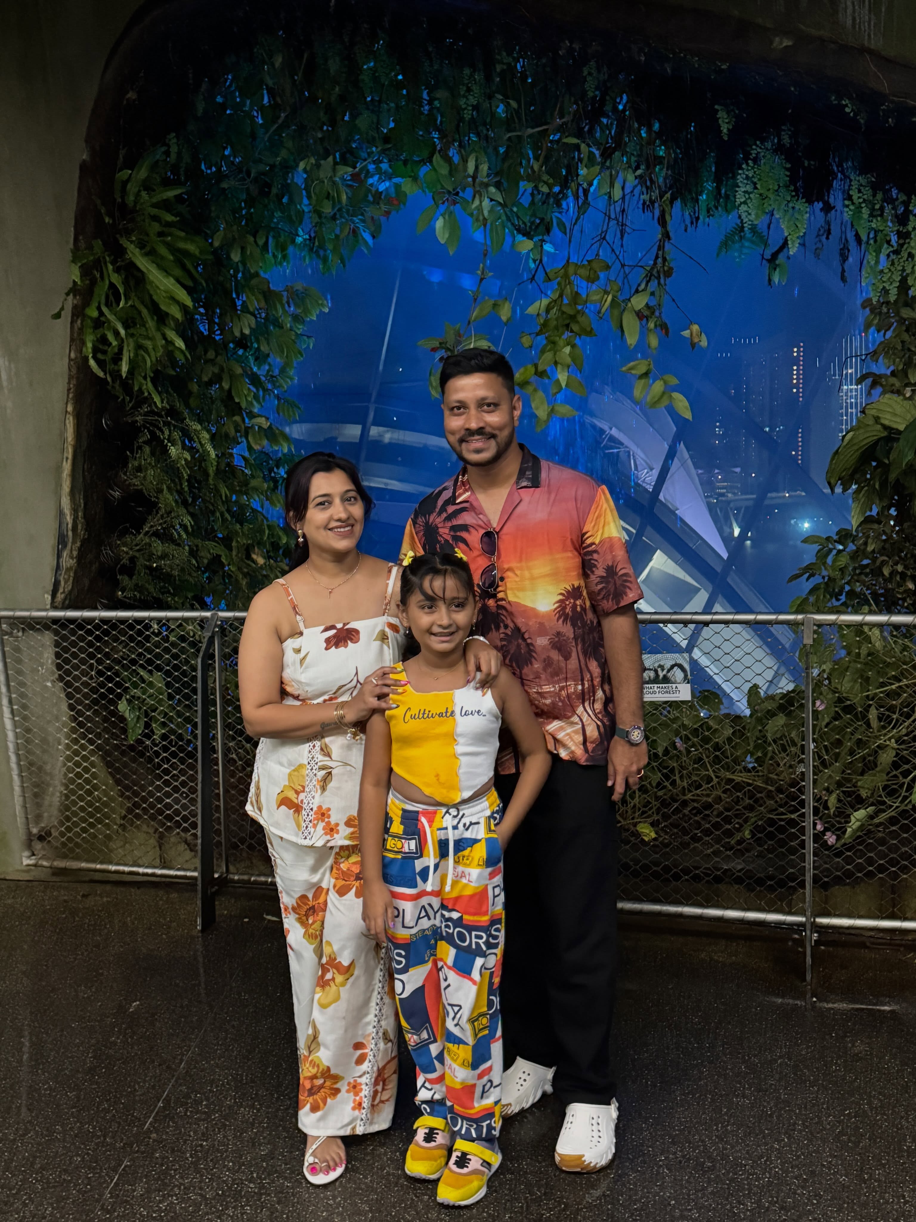 Myra Vaikul Family Vacation At Singapore 