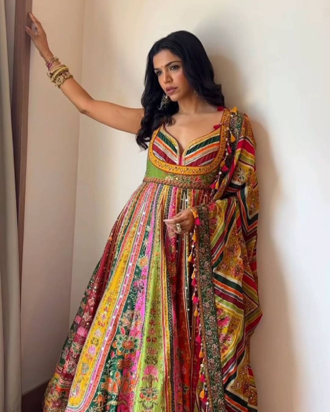 Shriya Pilgaonkar Mirzapur Movie promotion look