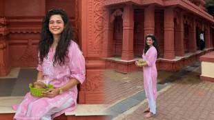 Mithila Palkar Ganpatipule visit
