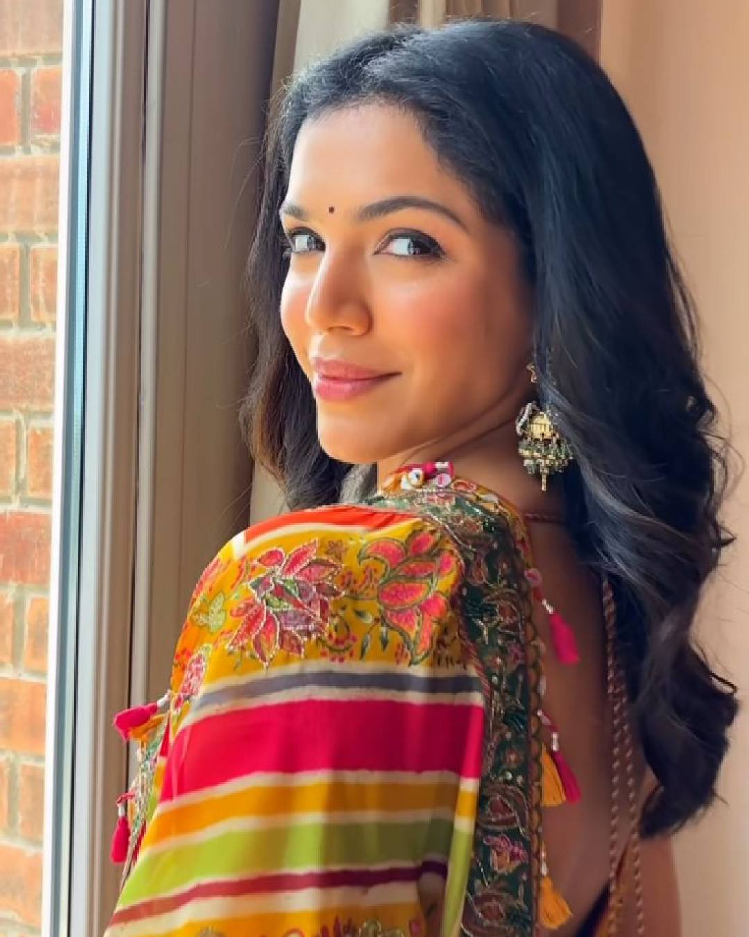 Shriya Pilgaonkar Mirzapur Movie promotion look