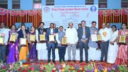 जिल्हा परिषद शाळांतून समाज माध्यमे बंद करण्याचा निर्णय घ्यावा -राधाकृष्ण विखे शिक्षक पुरस्काराचे वितरण