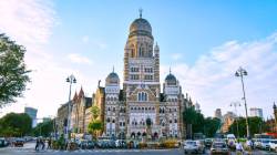 सुधार समितीने पाठवलेल्या तब्बल १० ठरावांना सभागृहात चर्चेविना मंजुरी, विरोधकांचा सभात्याग, २० हजार कोटींच्या मालमत्ता विकल्याचा काँग्रेसचा आरोप