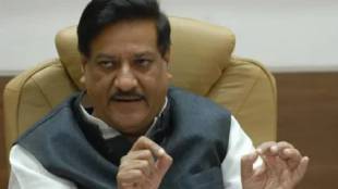 Prithviraj Chavan Karad Press Conference | Chief Election Commissioner Gyanesh Kumar Controversy | Prithviraj Chavan Demand Impeachment CEC | Vijay Patil Reporter Loksatta Karad News