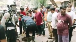 गटार सफाईसाठी मॅनहोलमध्ये उतरलेल्या कामगाराचा मृत्यू; अन्य एकावर सांताक्रूझमधील रुग्णालयात अतिदक्षता विभागात उपचार